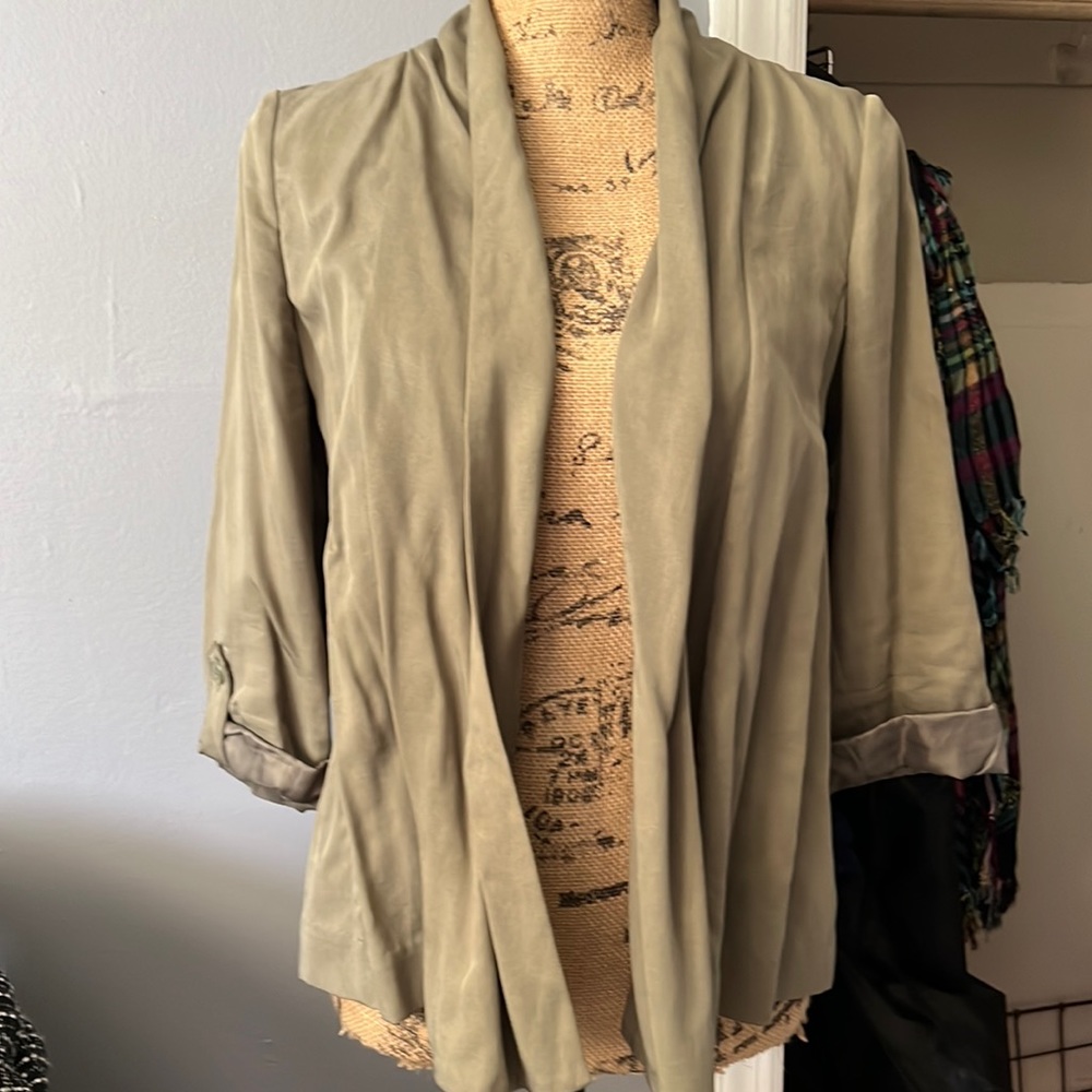 H&M Casual Blazer Sage Green Size 6 - Open Front, Rolled Quarter Sleeves